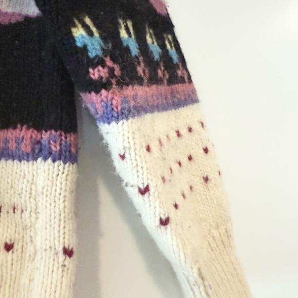 Handicraft Sheep Wool Made in Peru Colorful Patterned Sweater XL - Picture 5 of 6